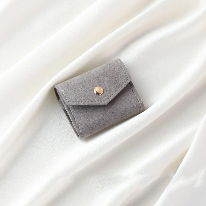 kompaktes Schmucktäschchen