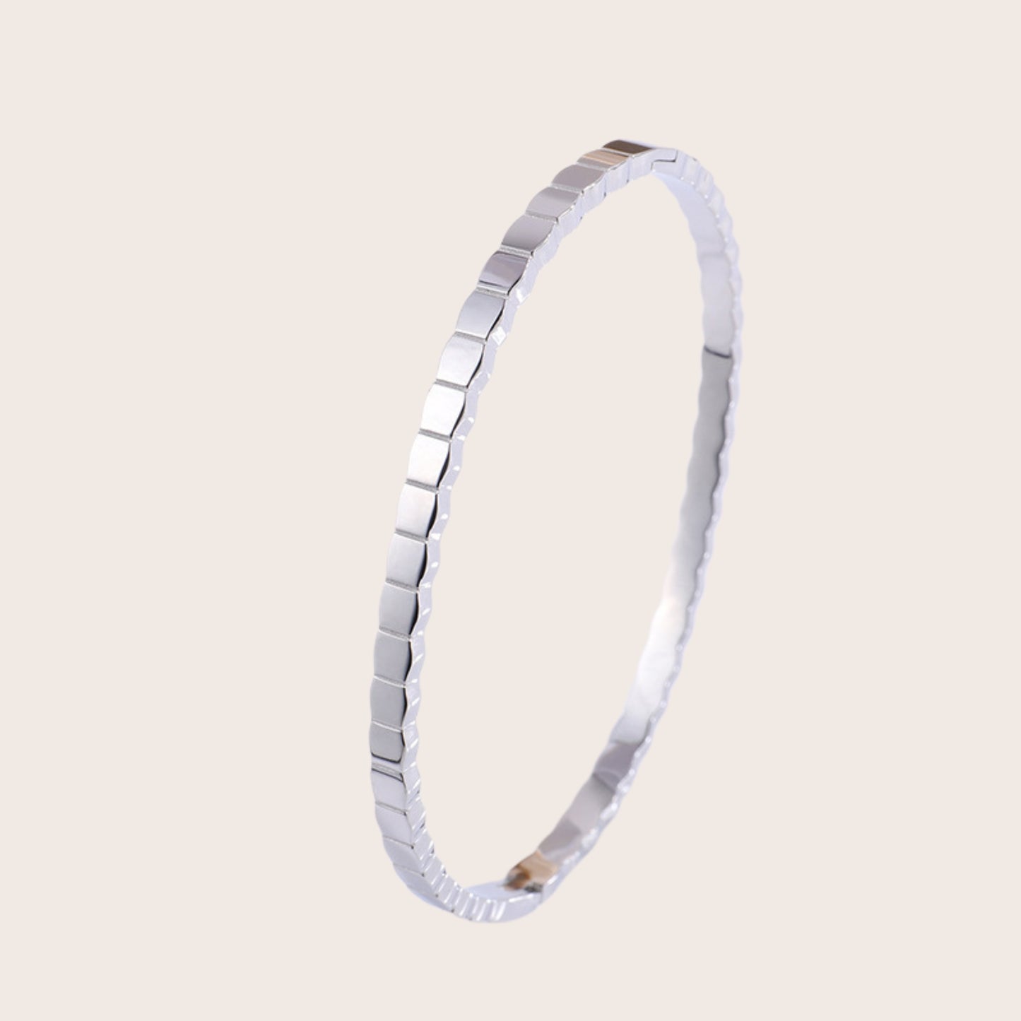 Square Flow Armreif